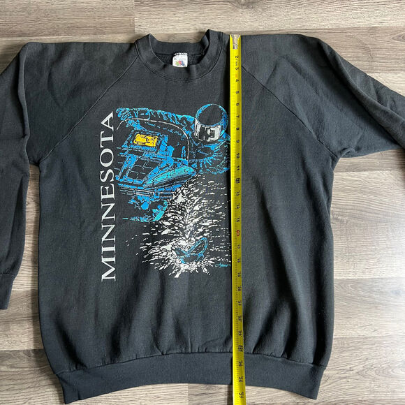 VTG Snowmobile Sweatshirt‎ Fits Large Minnesota Racing Snow Machine Raglan USA - Picture 15 of 16